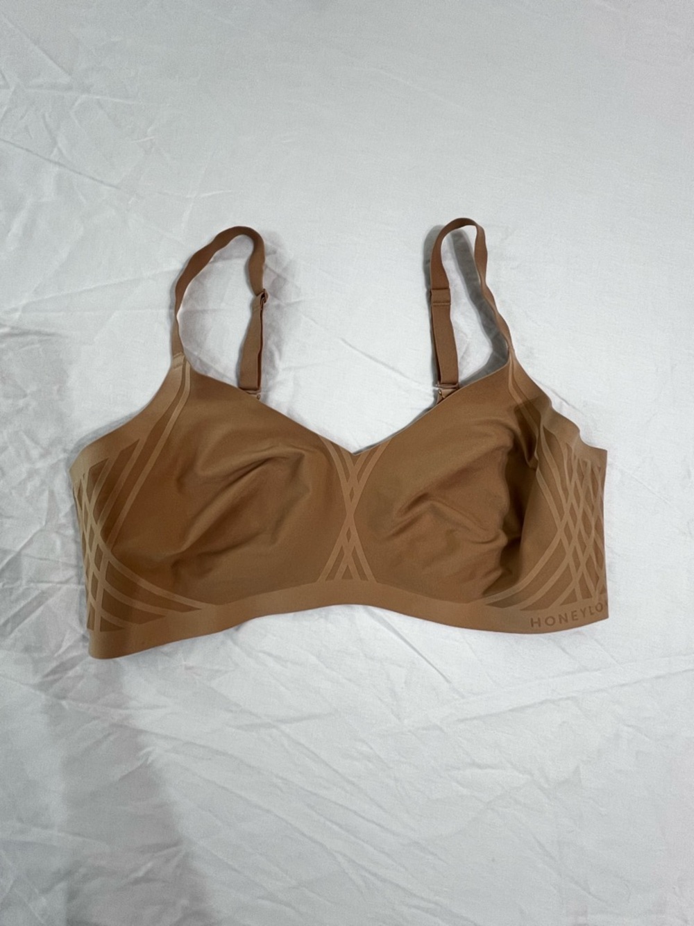 Honeylove Silhouette Bra 1X 40C/D Sand/Nude Wireless Smoothing Support